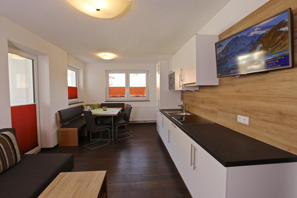 Ladis Living Apartment Exterior foto