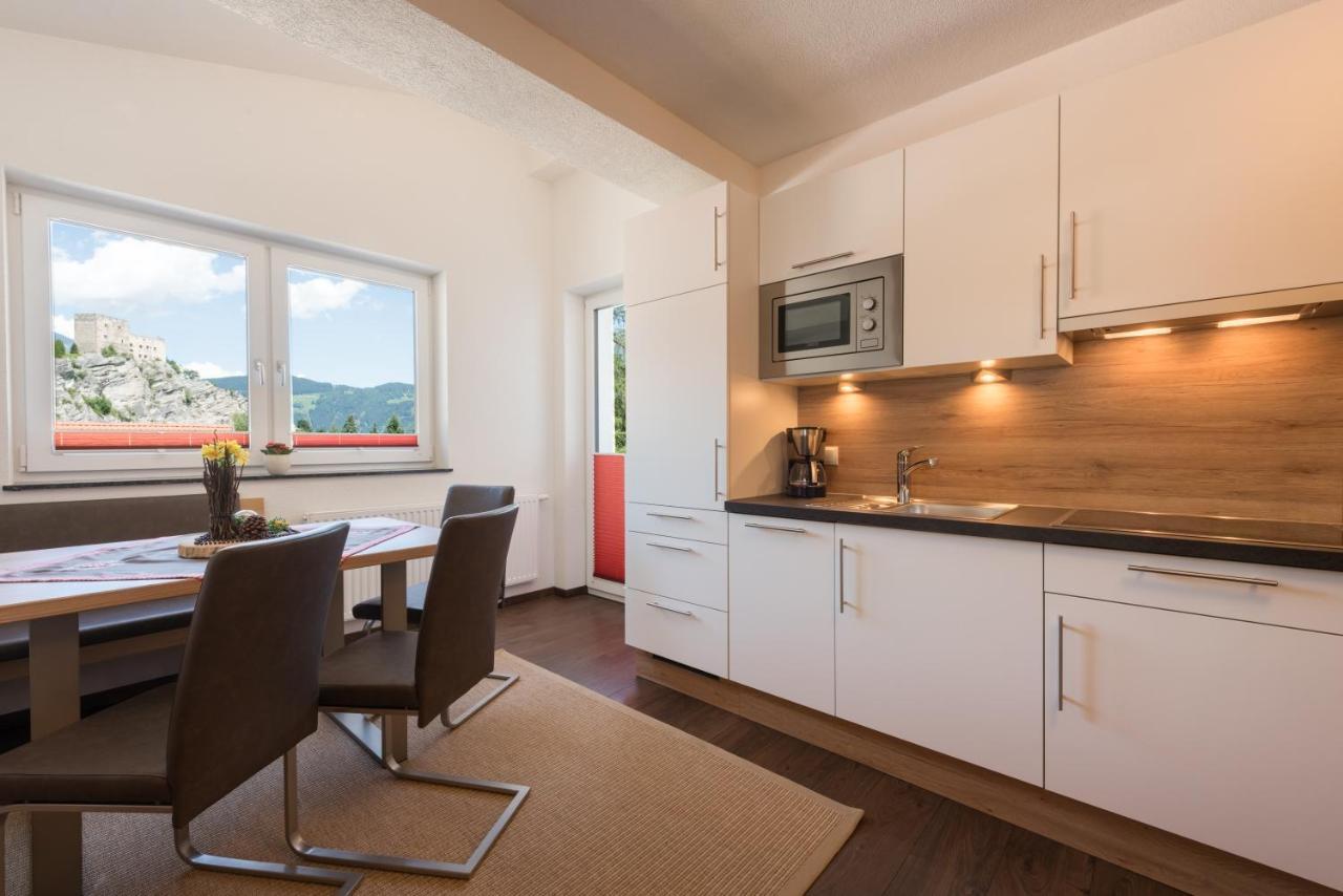 Ladis Living Apartment Exterior foto